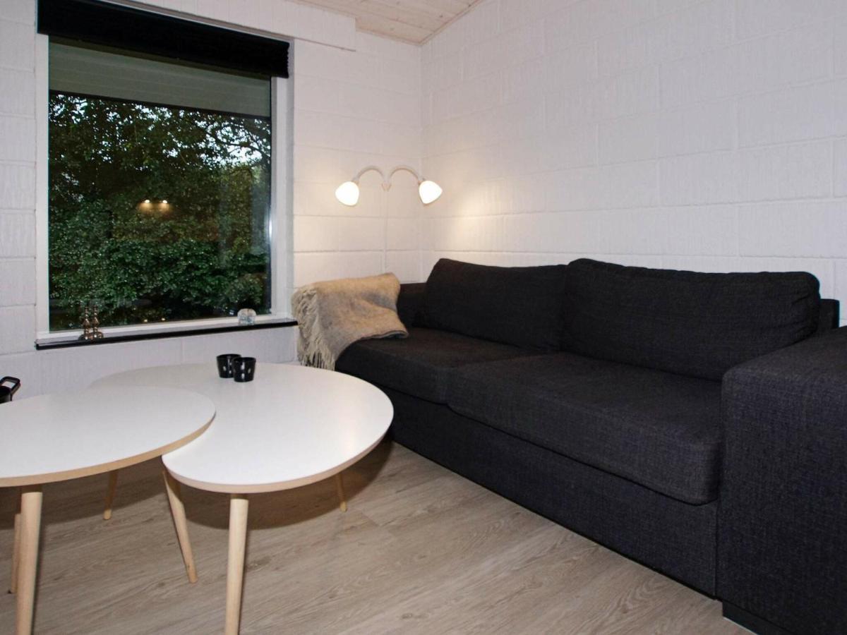 Three-Bedroom Holiday Home In Hemmet 67 Falen Zimmer foto